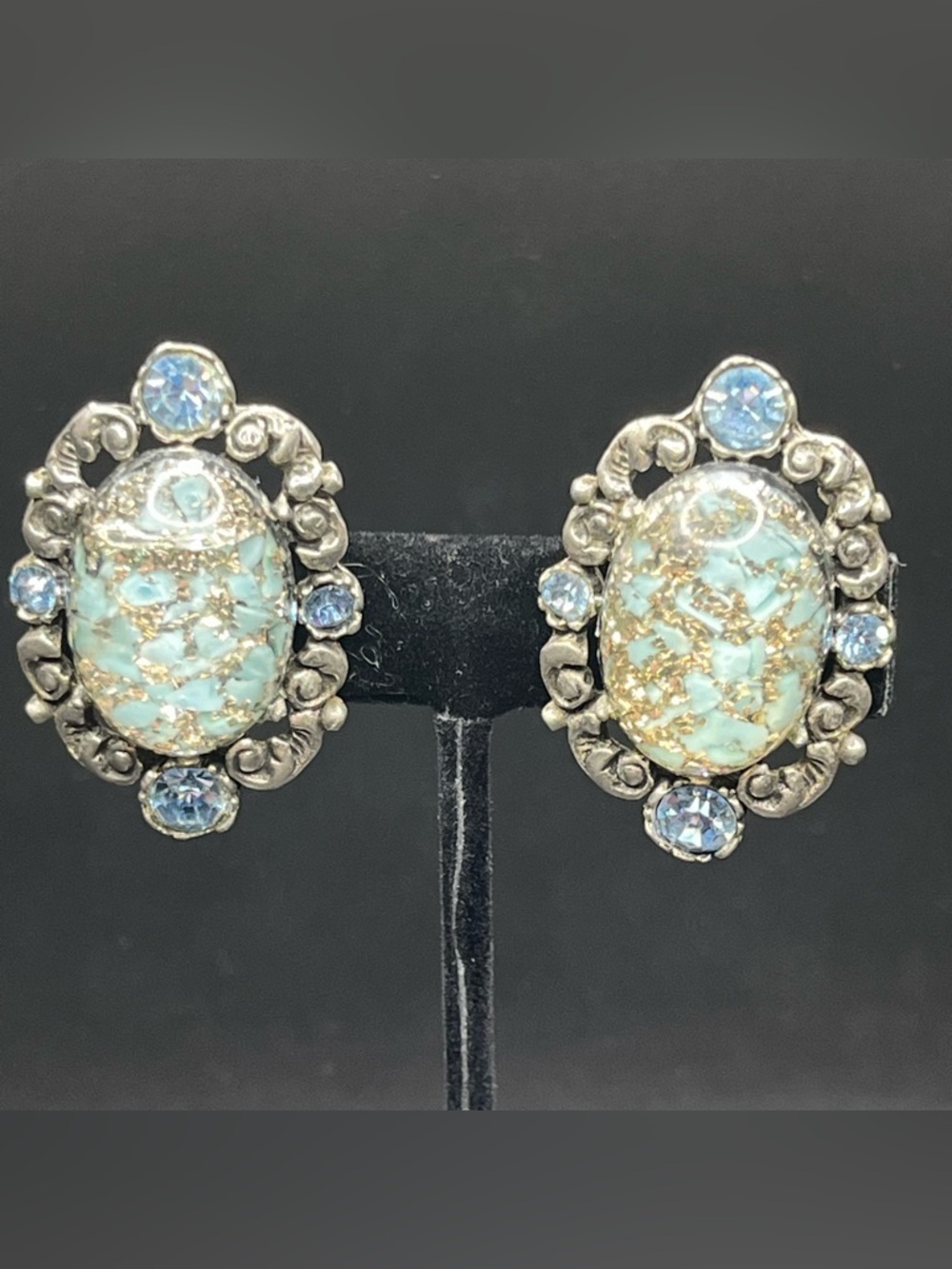 Vintage confetti lucite gold foil clip on earrings blue rhinestone mid century
